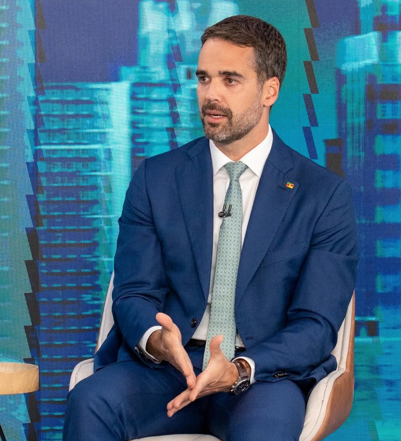 Eduardo Leite deixa o PSDB após 24 anos e deve seguir para o PSD